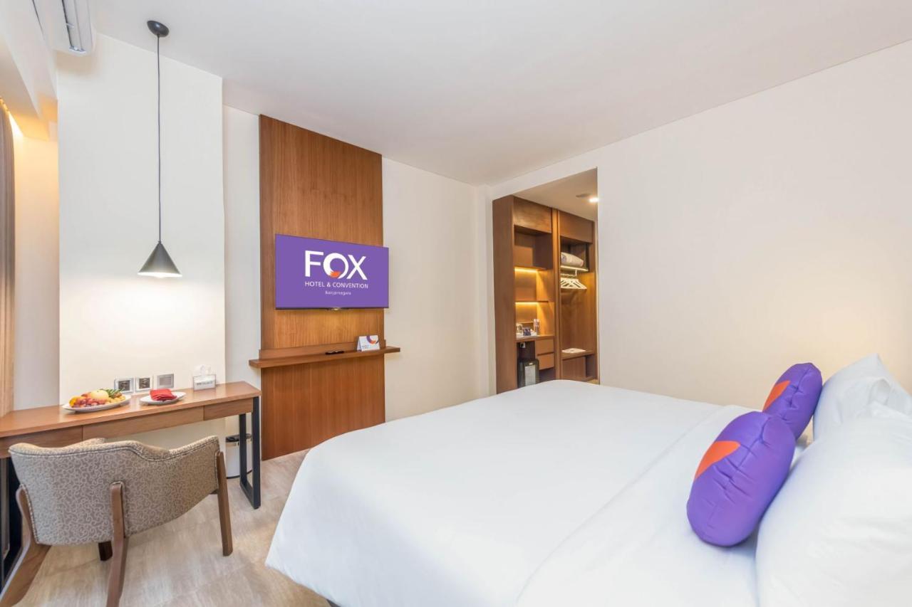 Fox Harris Hotel & Convention Banjarnegara Екстериор снимка
