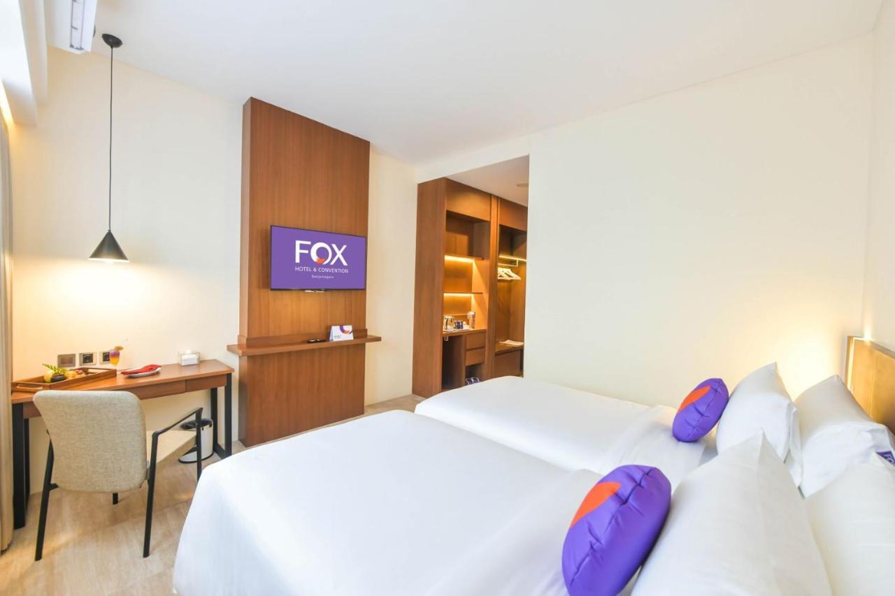 Fox Harris Hotel & Convention Banjarnegara Екстериор снимка