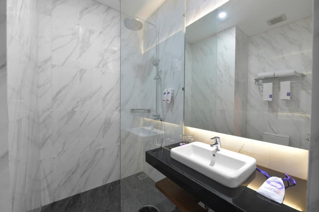Fox Harris Hotel & Convention Banjarnegara Екстериор снимка