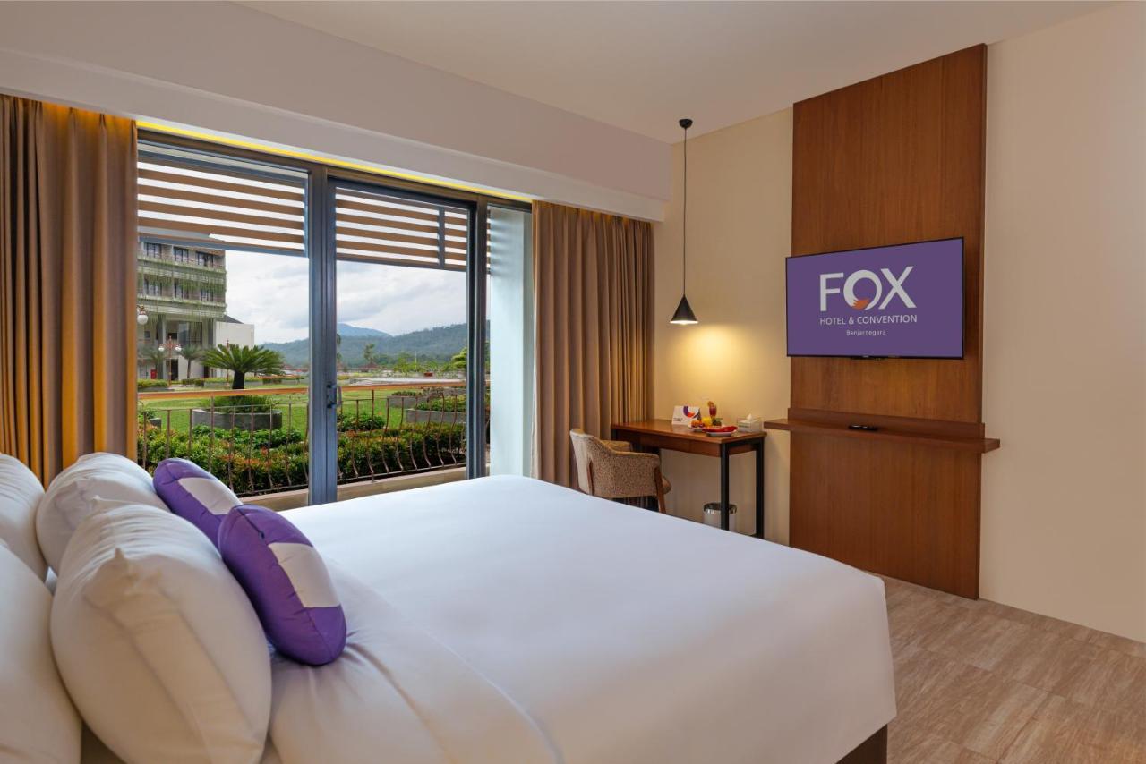 Fox Harris Hotel & Convention Banjarnegara Екстериор снимка